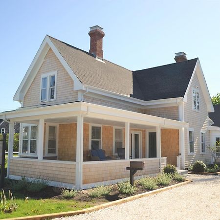 Sea Street Inn ハイアニス・ポート エクステリア 写真
